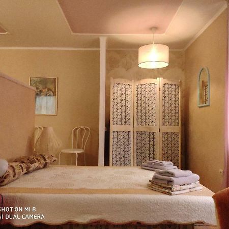 Apartments Domovik Latorichnaya,3 Mukaçeve Dış mekan fotoğraf